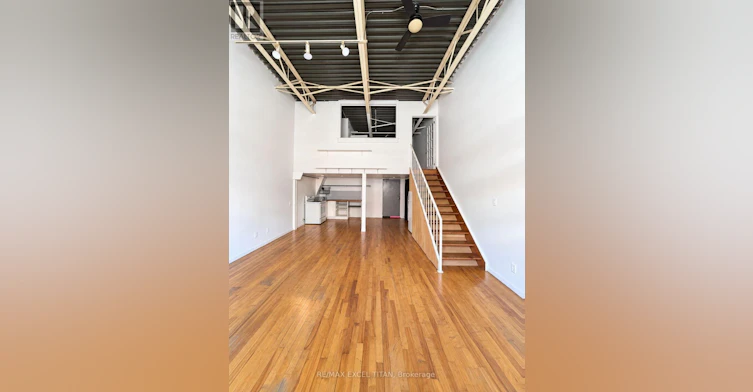 213-227 Sterling Road E, Toronto, ON, M6P 3L4 - 5
