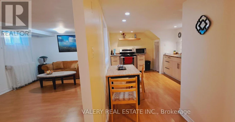 48 Dunkirk Road, Toronto, ON, M4C 2M3 - 2