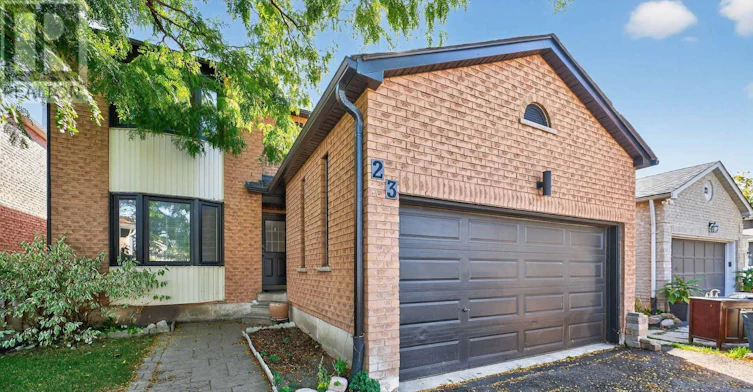 23 Blair Crescent, Barrie, ON, L4M 5Y7 - 2