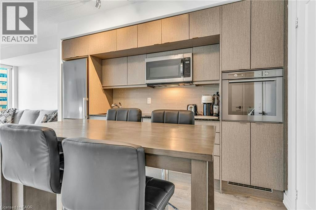 2713-10 York Street, Toronto, ON, M5J 0E1 - 13