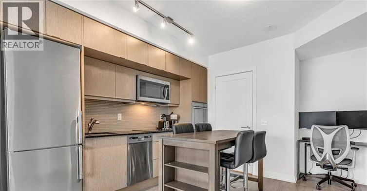 2713-10 York Street, Toronto, ON, M5J 0E1 - 9