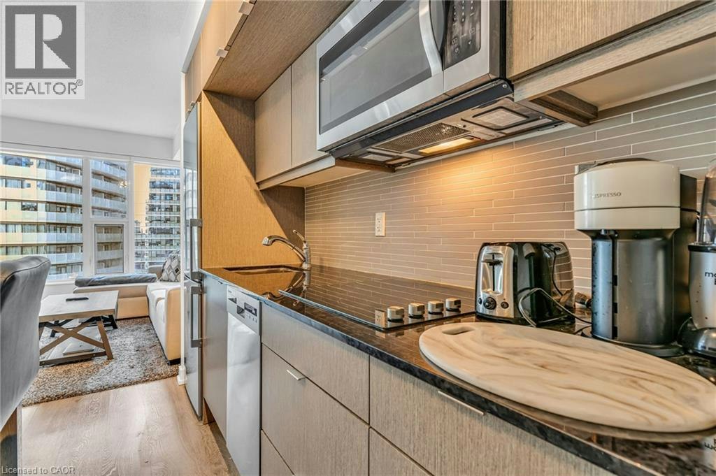 2713-10 York Street, Toronto, ON, M5J 0E1 - 15