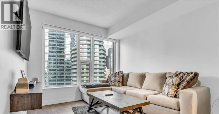 2713-10 York Street, Toronto, ON, M5J 0E1 - 19