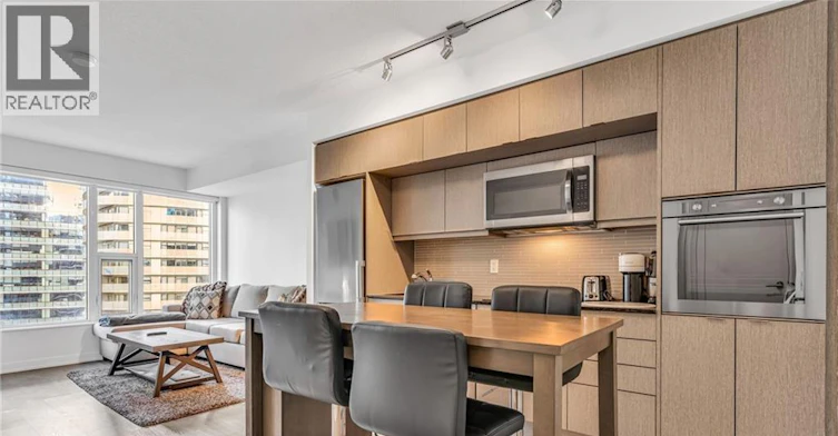 2713-10 York Street, Toronto, ON, M5J 0E1 - 14