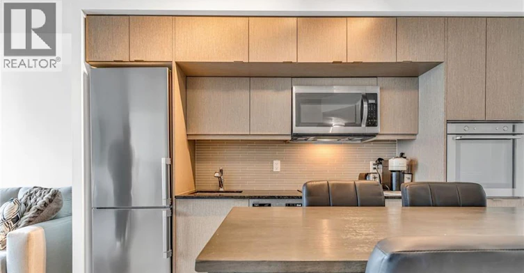 2713-10 York Street, Toronto, ON, M5J 0E1 - 12