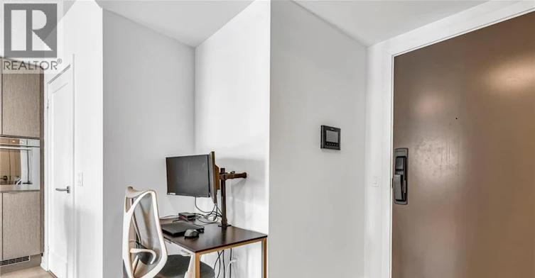 2713-10 York Street, Toronto, ON, M5J 0E1 - 6
