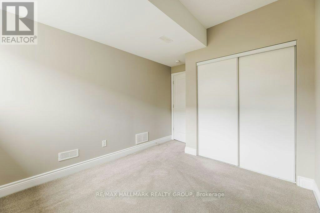 535 Ozawa Private, Ottawa, ON, K1K 4Z8 - 14