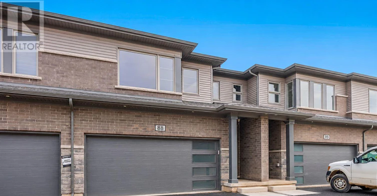 88-4552 Portage Road, Niagara Falls, ON, L2E 6A8 - 2