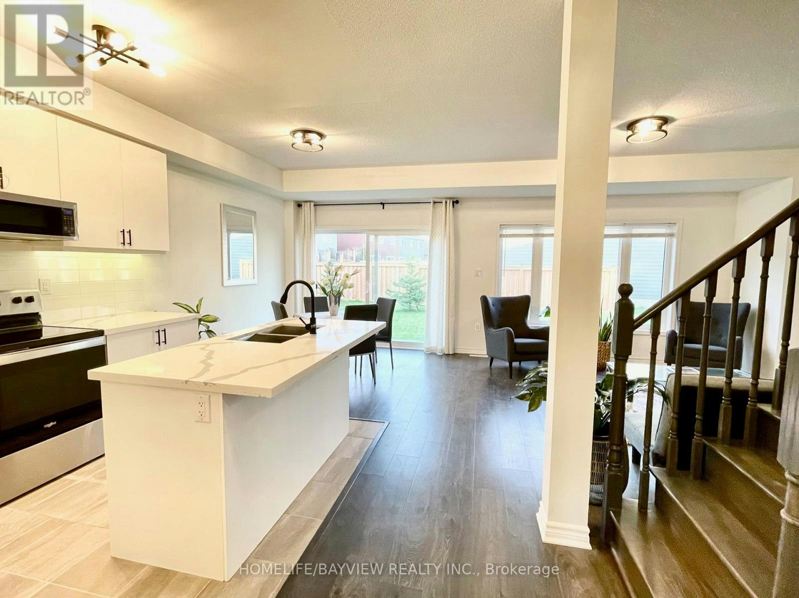 128 Village Gate Drive, Wasaga Beach, ON, L9Z 0J7