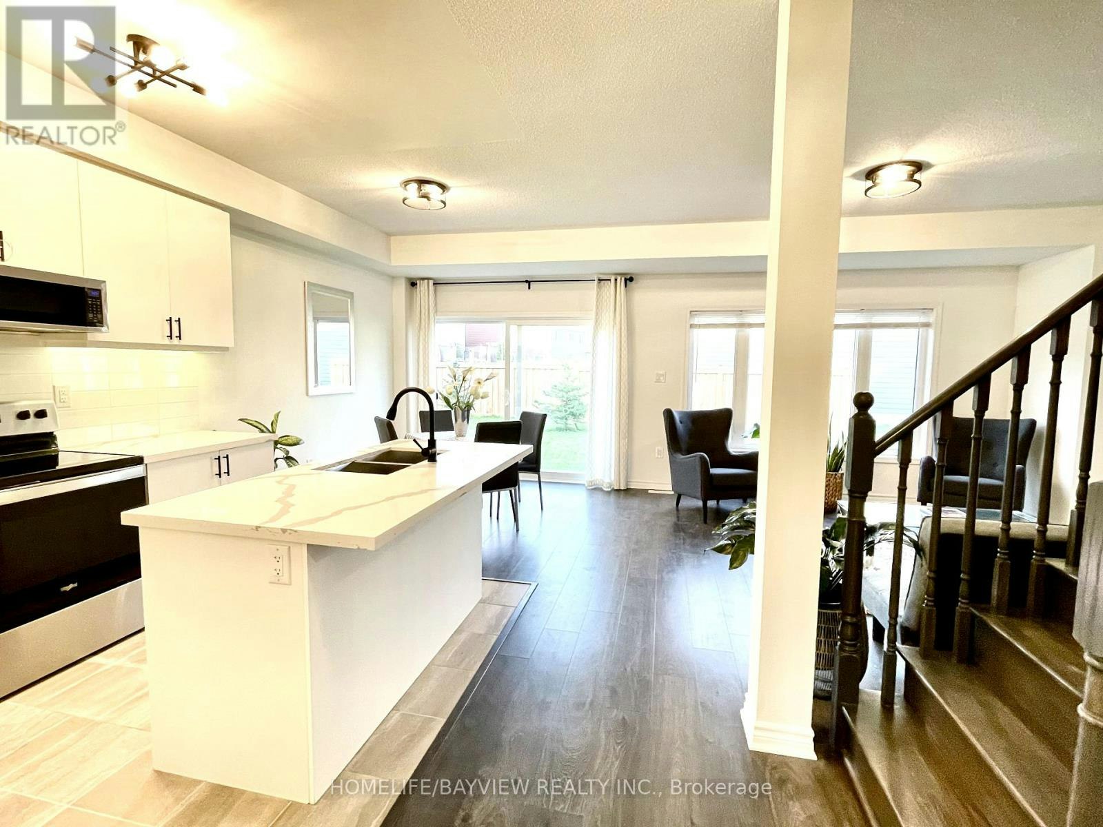 128 Village Gate Drive, Wasaga Beach, ON, L9Z 0J7