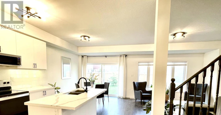 128 Village Gate Drive, Wasaga Beach, ON, L9Z 0J7