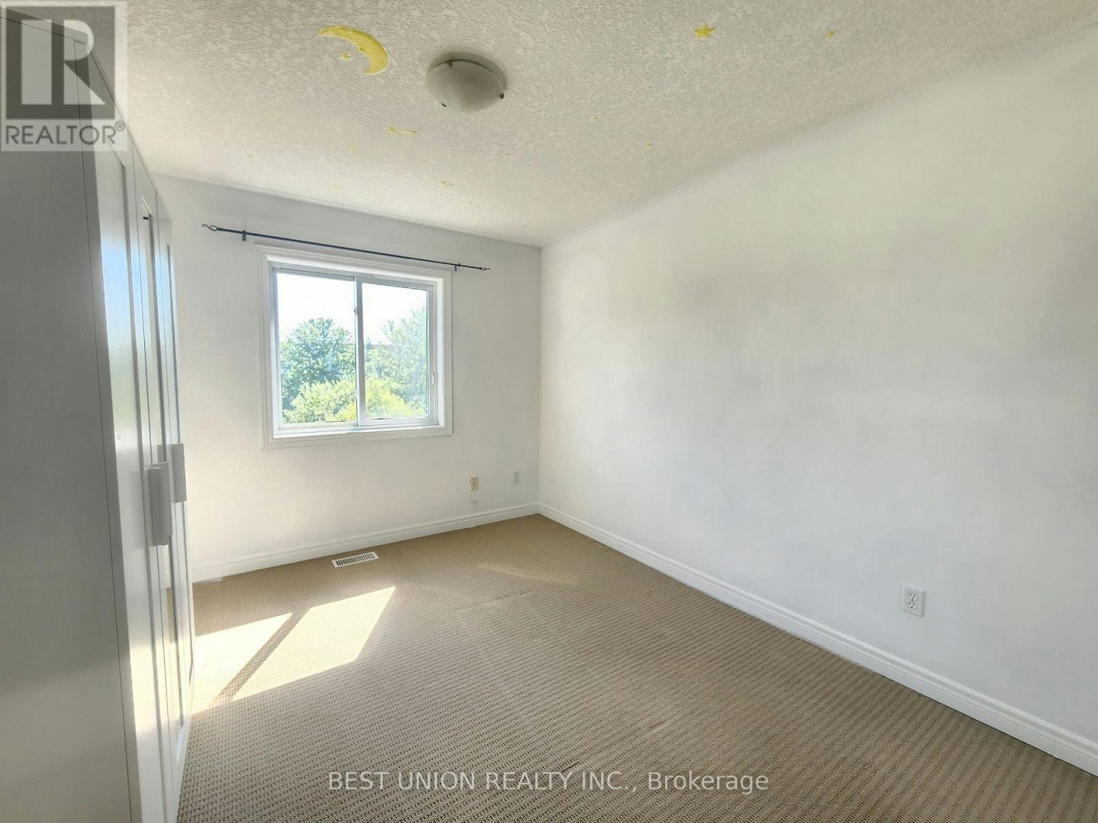 27-468 Doon Drive S, Kitchener, ON, N2P 0A2 - 3