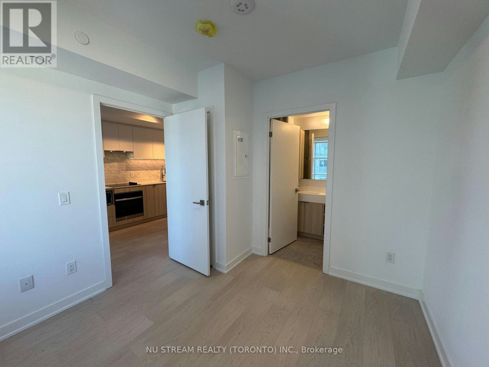 1208-252 Church Street, Toronto, ON, M5B 1Z2 - 11