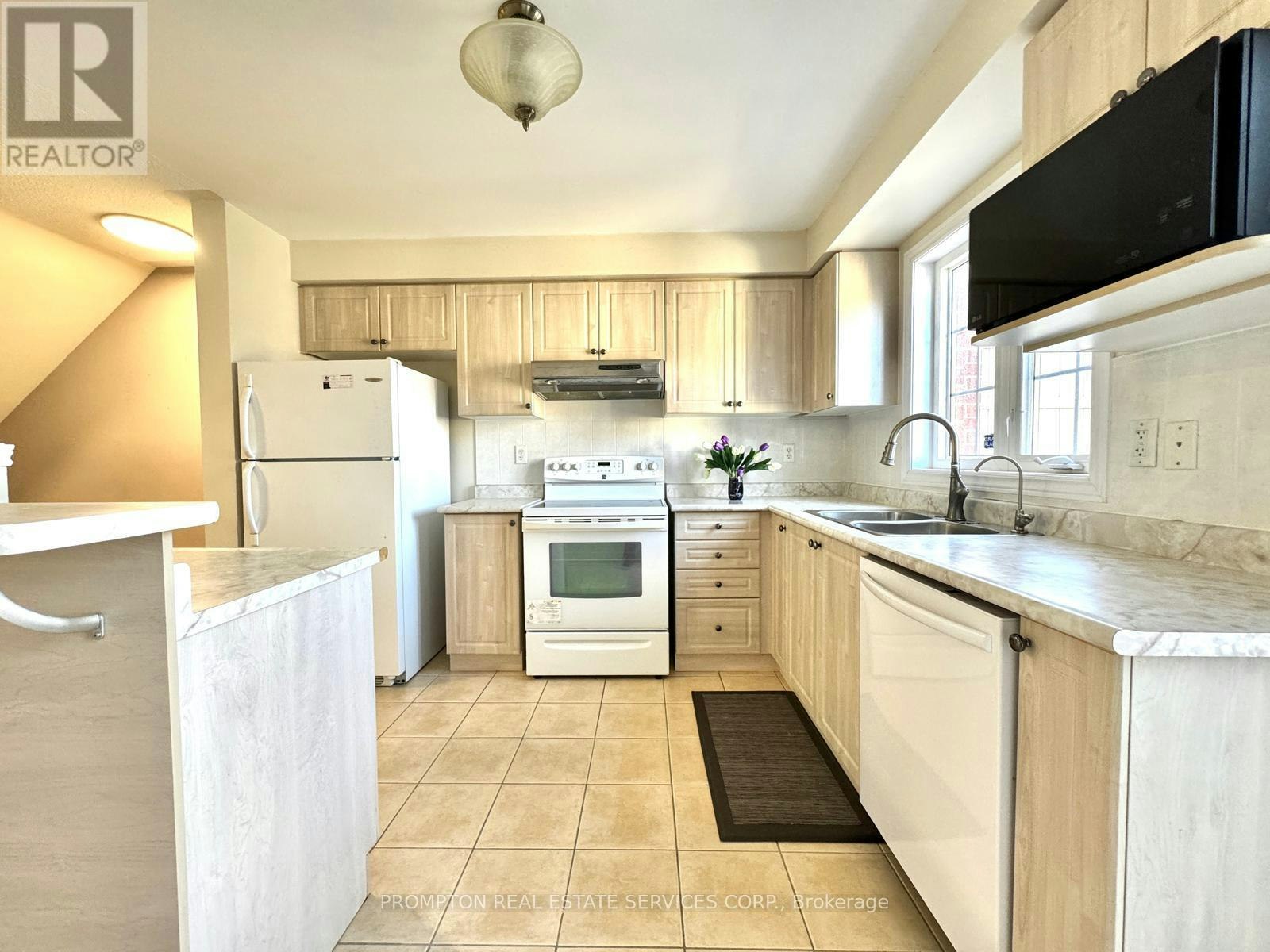 2516 Bur Oak Avenue, Markham, ON, L6B 1H2