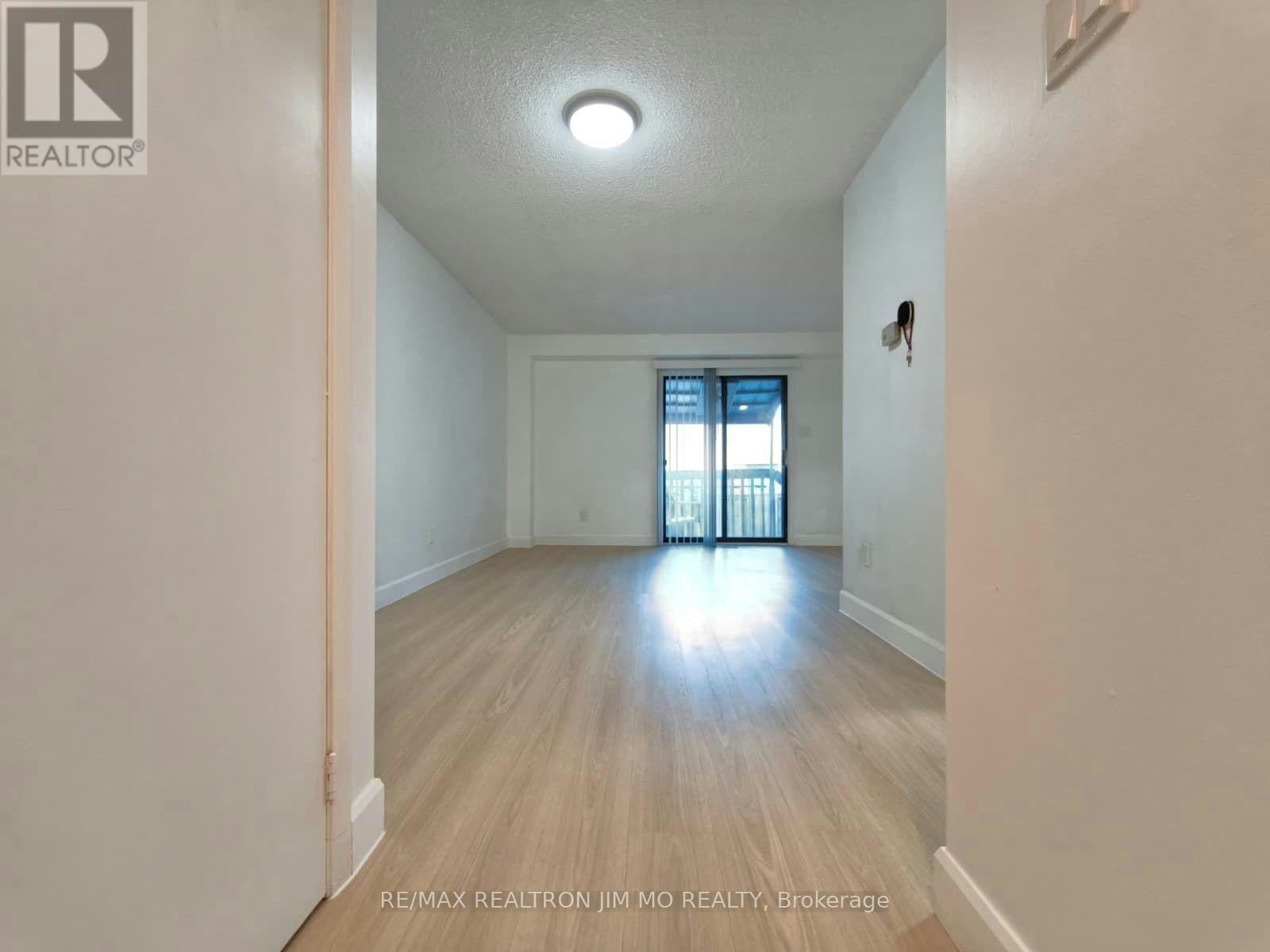 3 Prosperity Pt Way, Toronto, ON, M1B 4G8 5