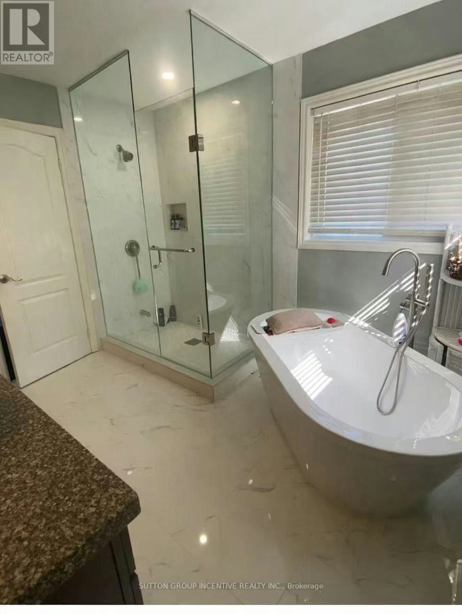 4 Bluewater Trail, Barrie, ON, L4N 0G6 - 6
