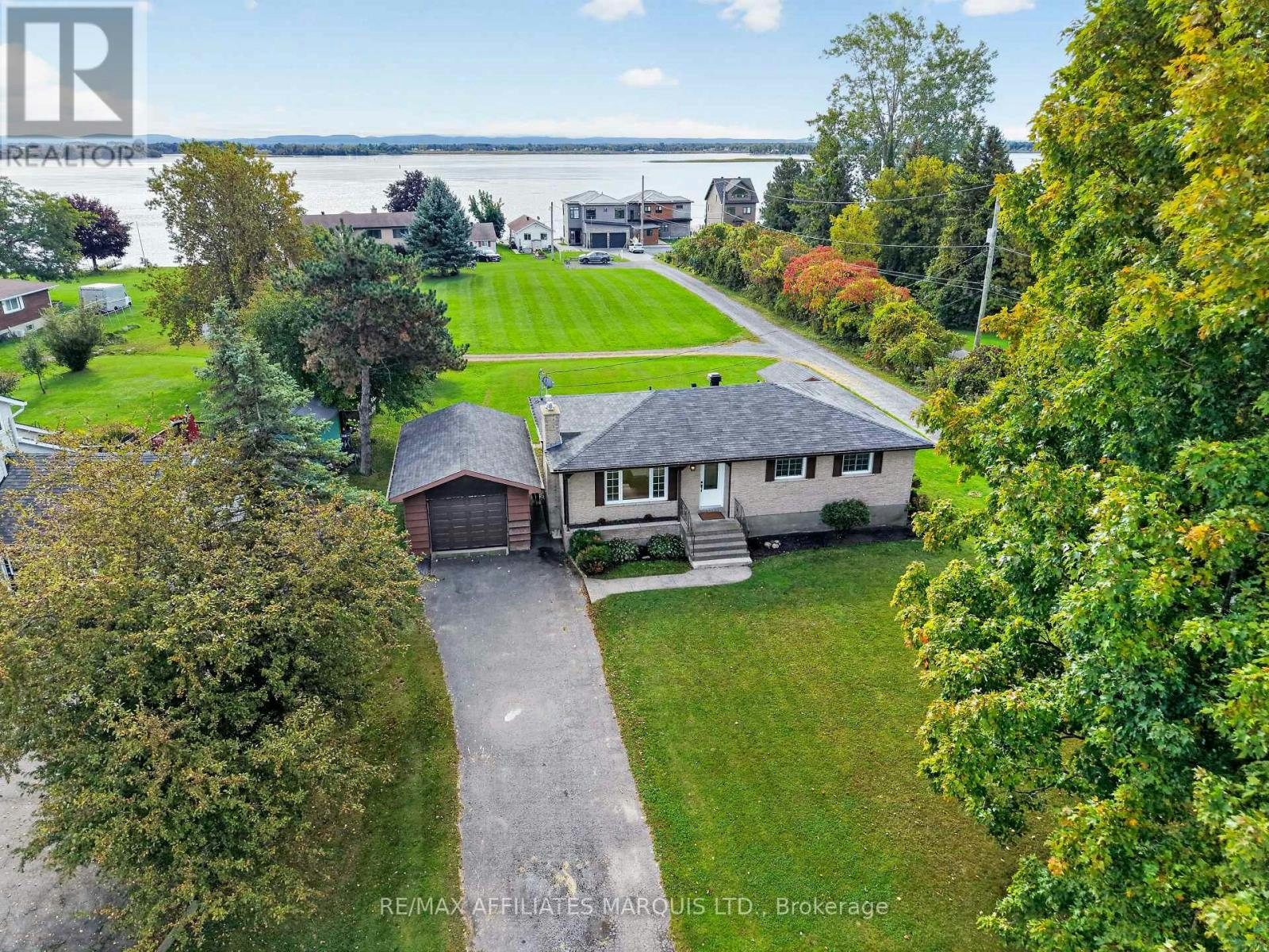 18696 County 2 Road Road, South Glengarry, ON, K6H 5R5