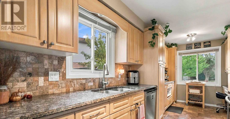 228 Rands Road, Ajax, ON, L1S 3Y5 - 9