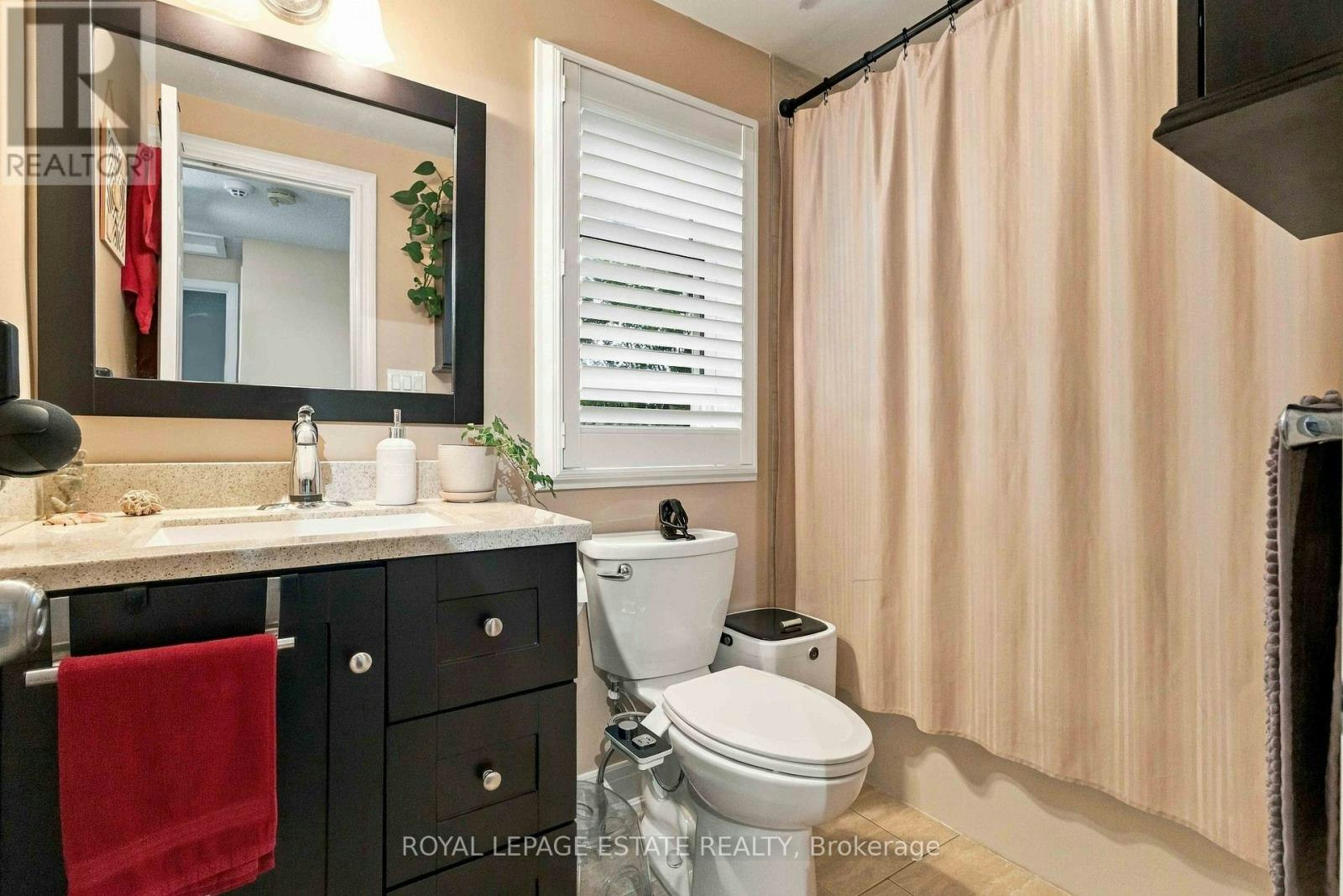 228 Rands Road, Ajax, ON, L1S 3Y5 - 17