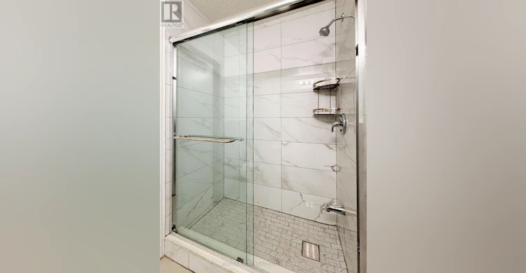 2A-348 Main Street N, Markham, ON, L3P 1Z1 - 4