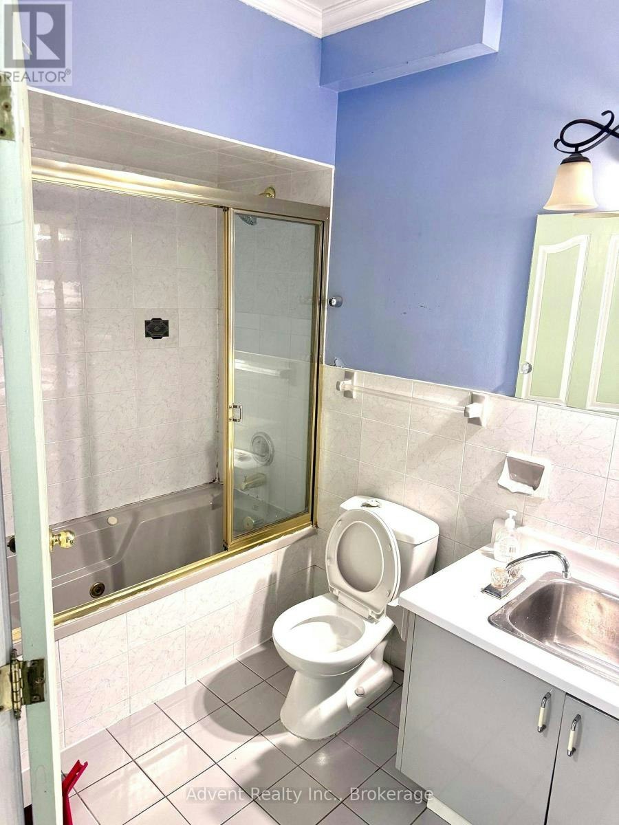 BASEMENT-3 Blairville Road, Toronto, ON, M3H 6A6 - 5