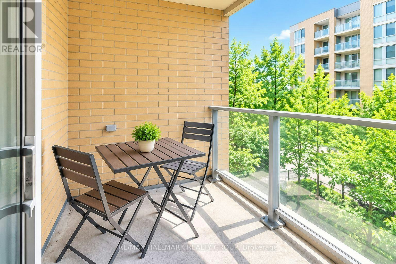 302-200 Lett Street, Ottawa, ON, K1R 0A7 - 11