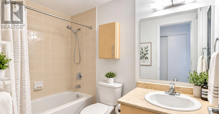 302-200 Lett Street, Ottawa, ON, K1R 0A7 - 9
