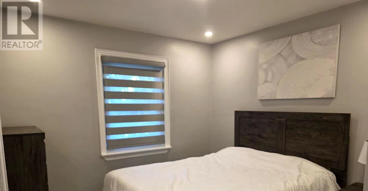 101 Reiner Road, Toronto, ON, M3H 2L7 - 9