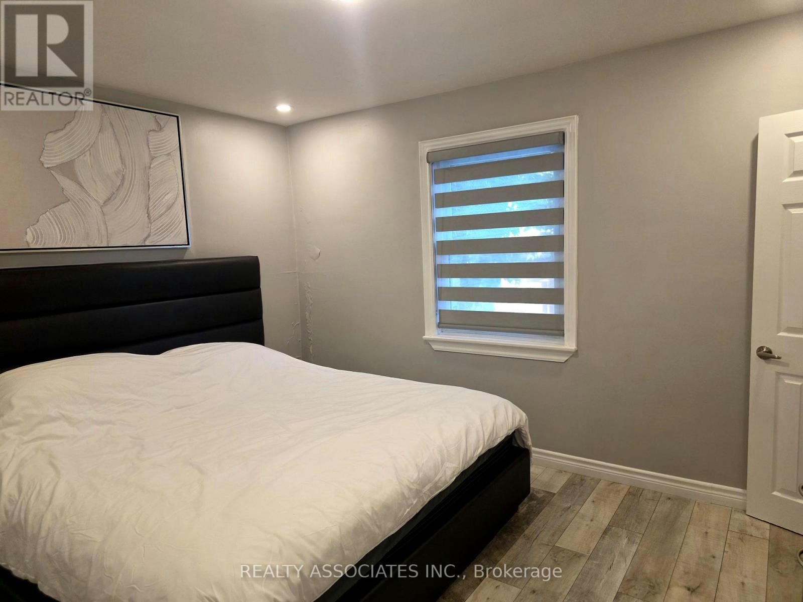 101 Reiner Road, Toronto, ON, M3H 2L7 - 10