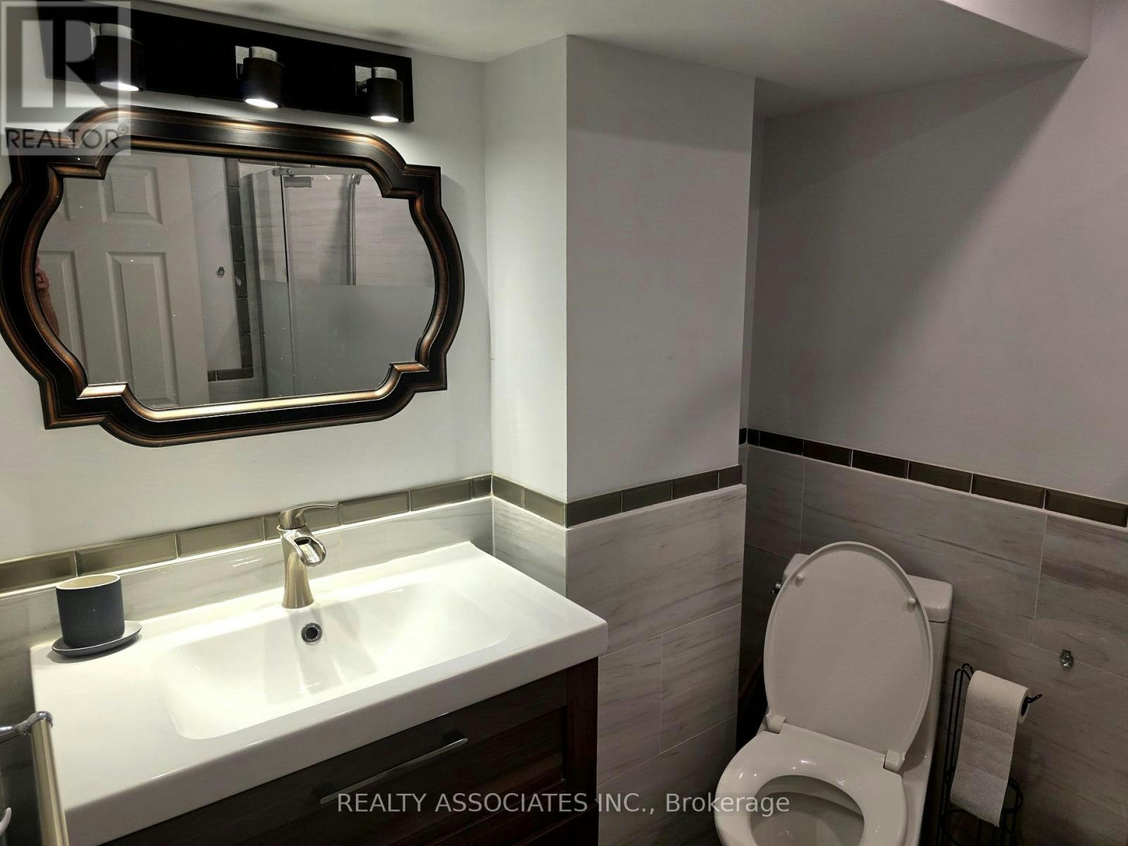 101 Reiner Road, Toronto, ON, M3H 2L7 - 23
