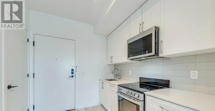 207-2450 Old Bronte Road, Oakville, ON, L6M 5P6 - 13