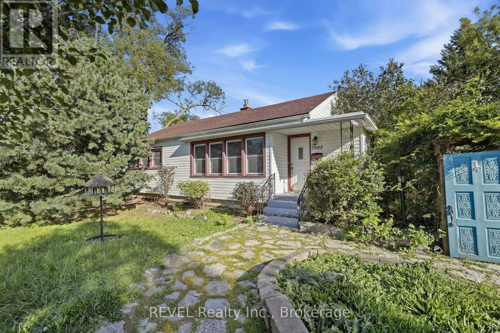 7962 Booth Street, Niagara Falls, ON, L2H 1E8 - 33