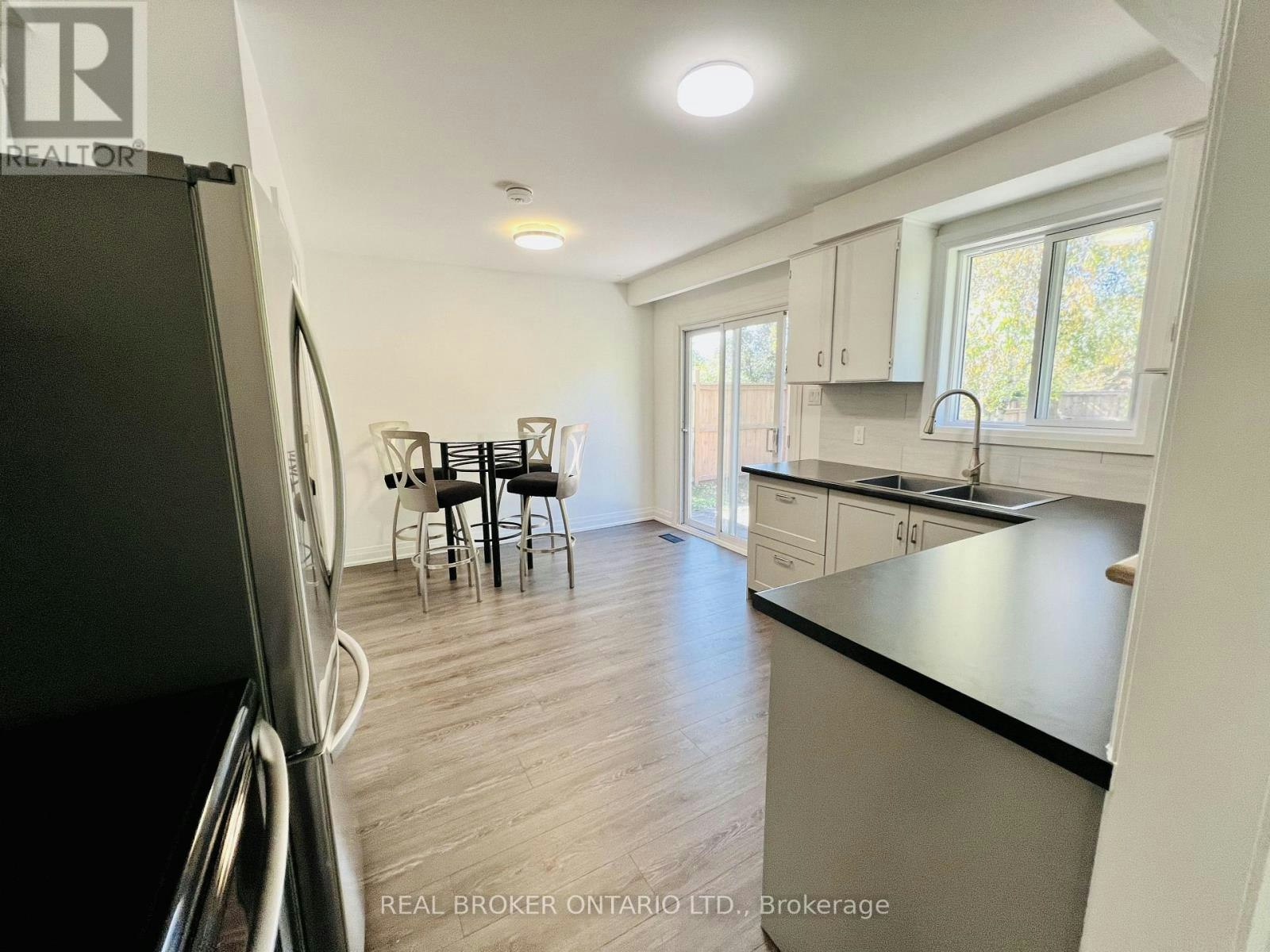 2154 Adullam Avenue, Innisfil, ON, L9S 2B3 - 8