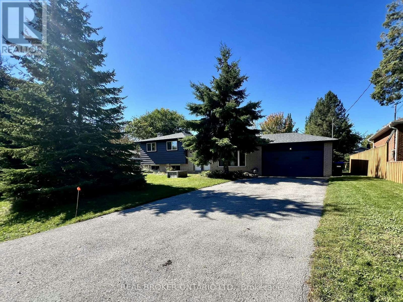 2154 Adullam Avenue, Innisfil, ON, L9S 2B3