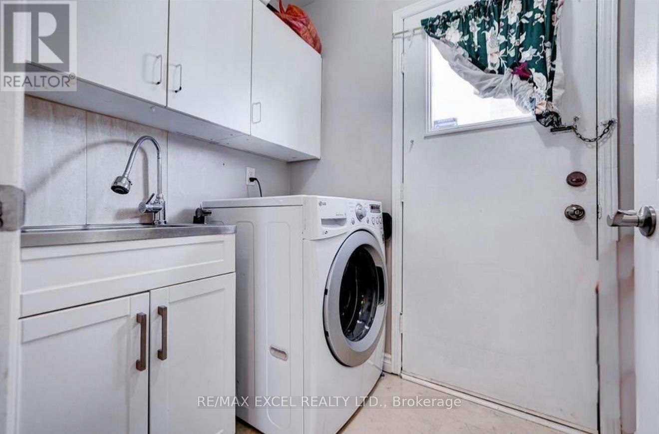 UPPER-70 Weldrick Road E, Richmond Hill, ON, L4C 8T8 - 7