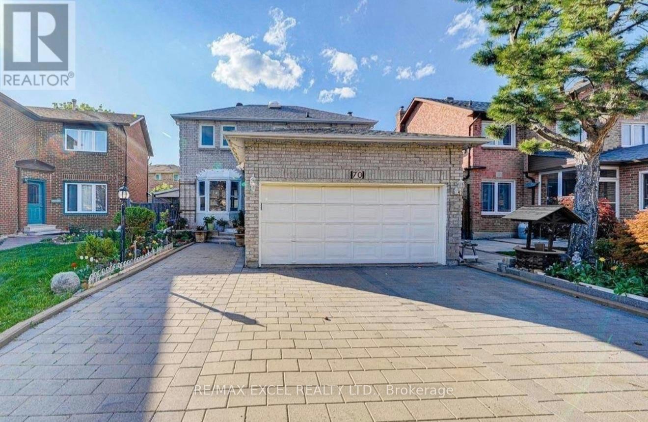 UPPER-70 Weldrick Road E, Richmond Hill, ON, L4C 8T8