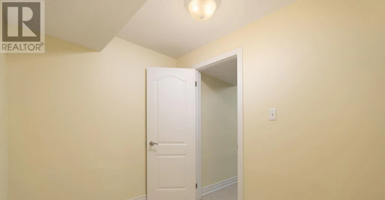 6407 Alderwood Trail, Mississauga, ON, L5N 6W9 - 13