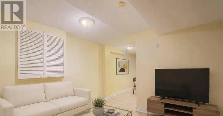 6407 Alderwood Trail, Mississauga, ON, L5N 6W9 - 5