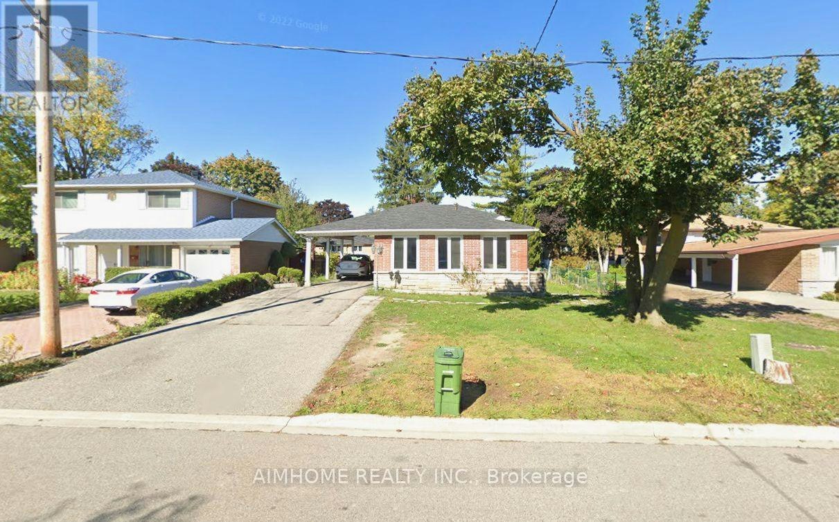 20 Lisburn Crescent, Toronto, ON, M2J 2Z5