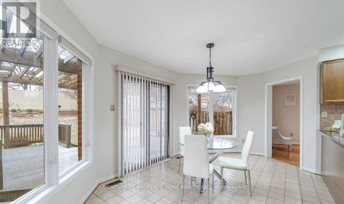 20 Corkett Drive, Brampton, ON, L6X 3G1 - 4