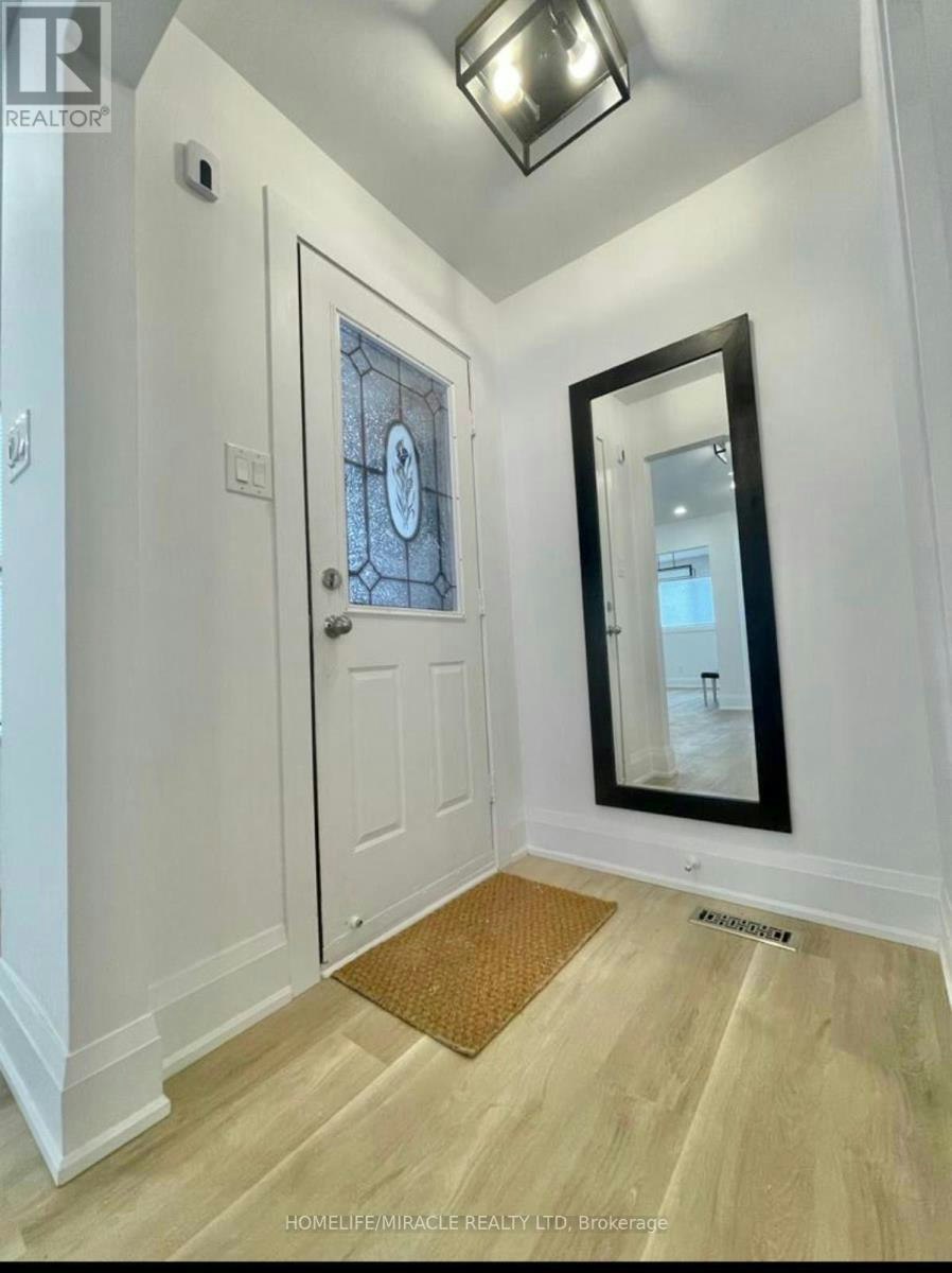 21 Ecclestone Drive, Brampton, ON, L6X 3N7 - 2