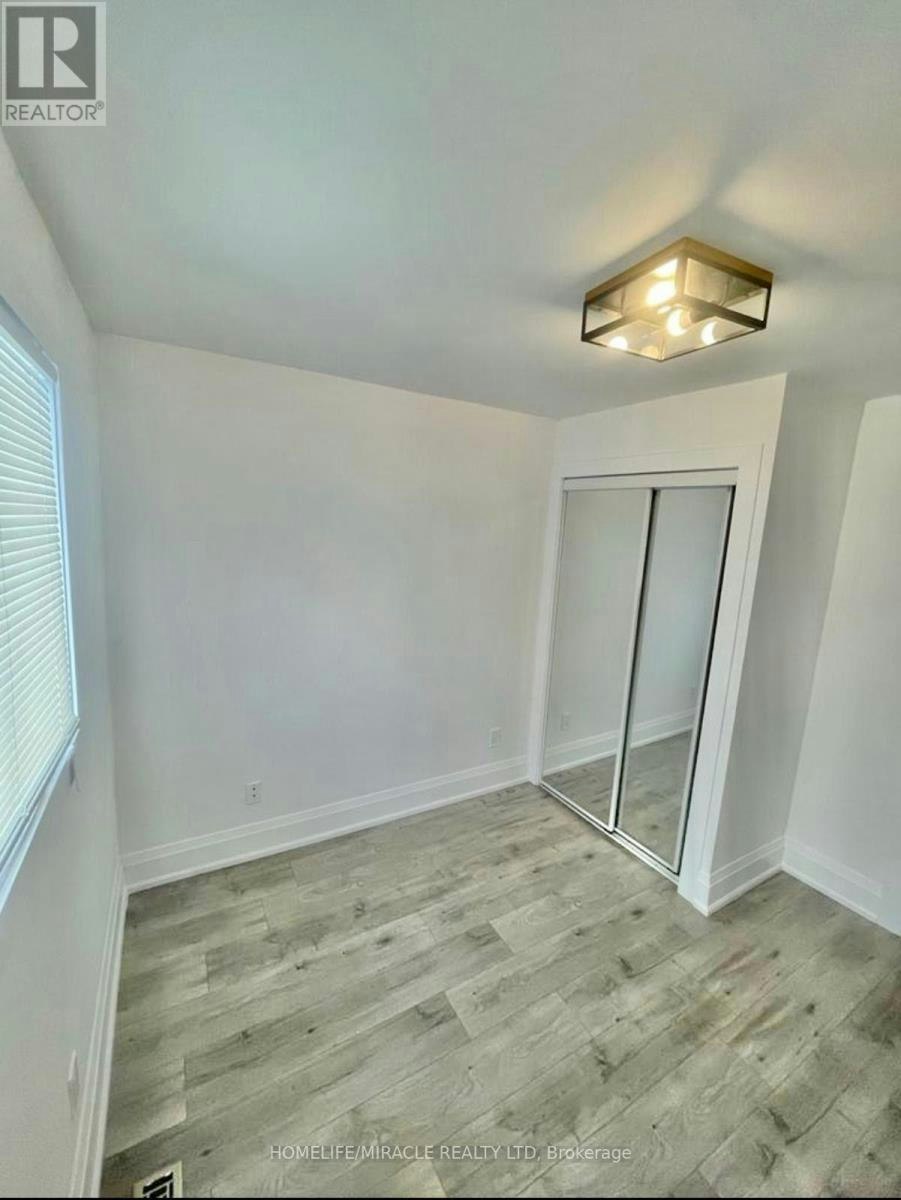 21 Ecclestone Drive, Brampton, ON, L6X 3N7 - 6
