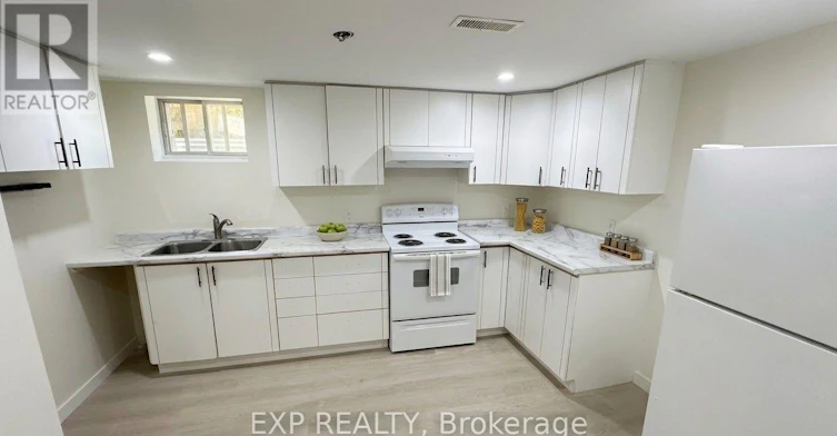 1336 Avenue T Avenue, Ottawa, ON, K1G 0C6 - 4