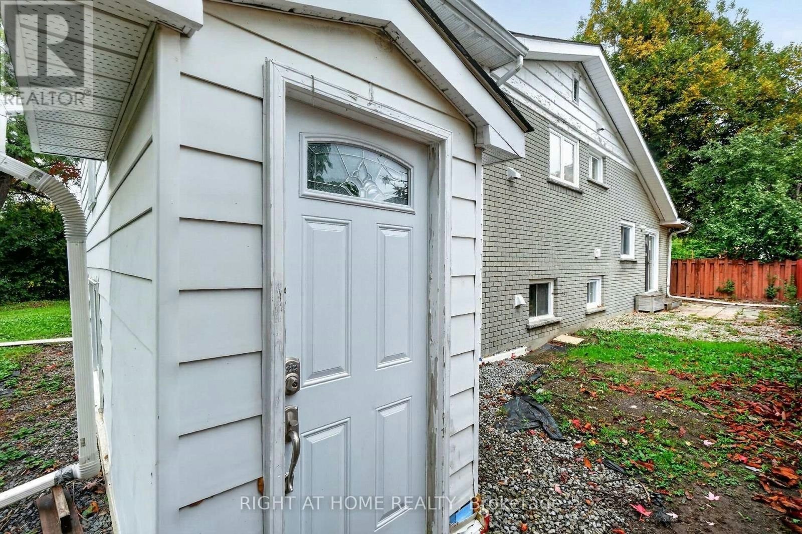 1478 Orchard Ave Orchard Avenue, Ottawa, ON, K1H 7C7 - 40