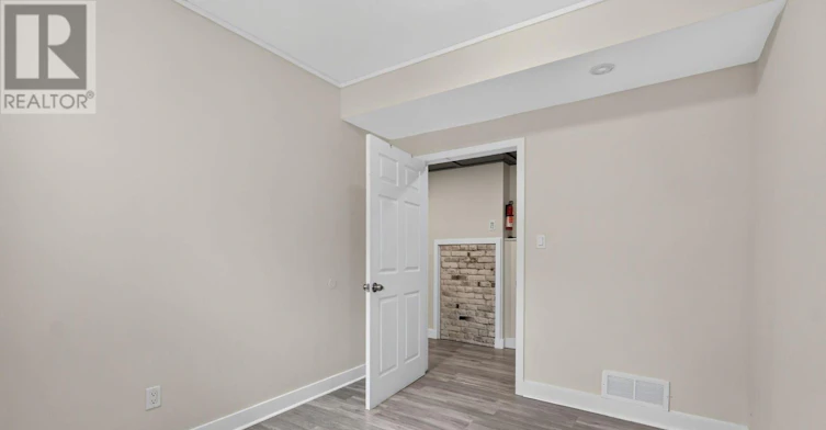 1478 Orchard Ave Orchard Avenue, Ottawa, ON, K1H 7C7 - 31
