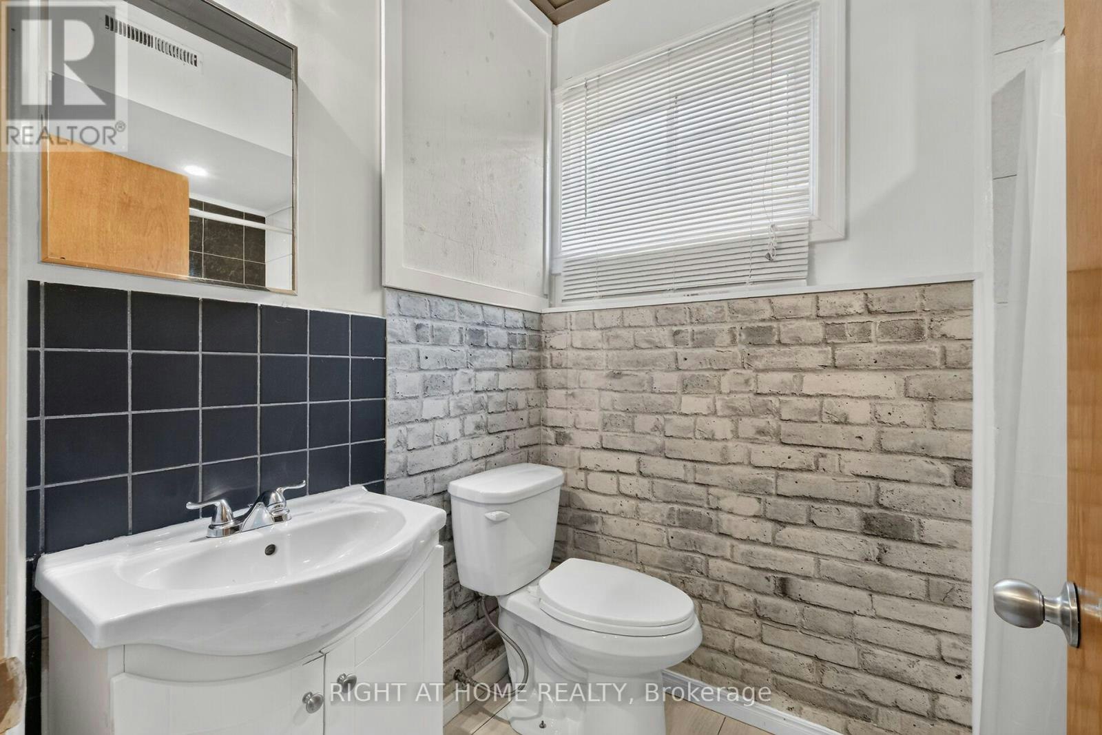1478 Orchard Ave Orchard Avenue, Ottawa, ON, K1H 7C7 - 35