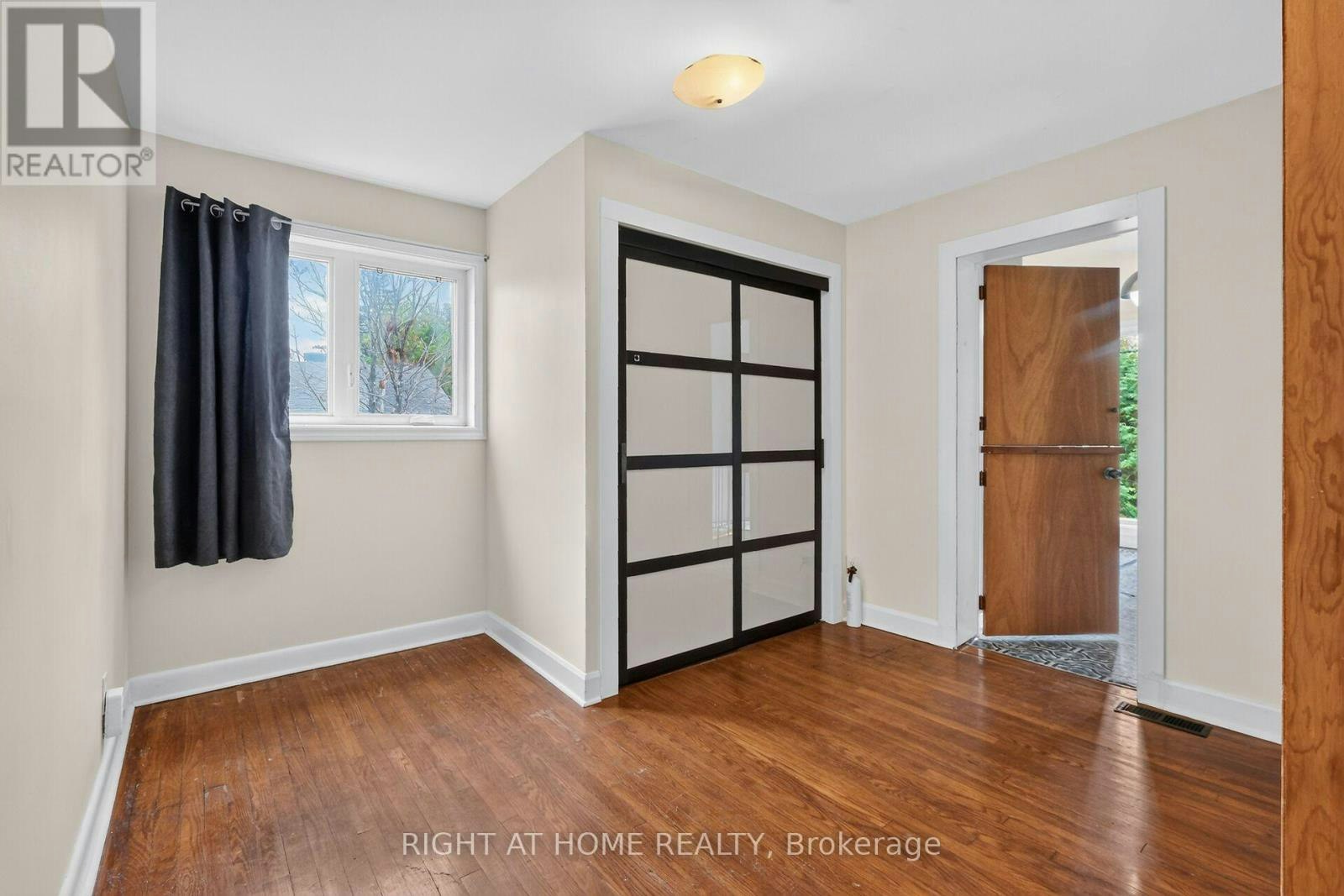 1478 Orchard Ave Orchard Avenue, Ottawa, ON, K1H 7C7 - 23