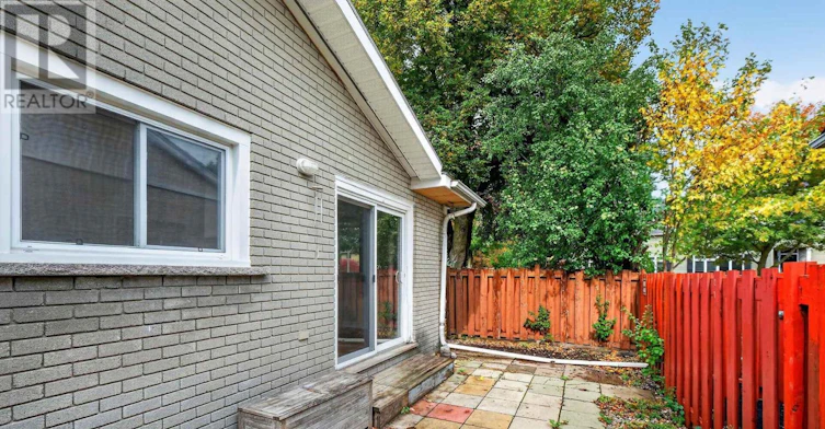 1478 Orchard Ave Orchard Avenue, Ottawa, ON, K1H 7C7 - 41