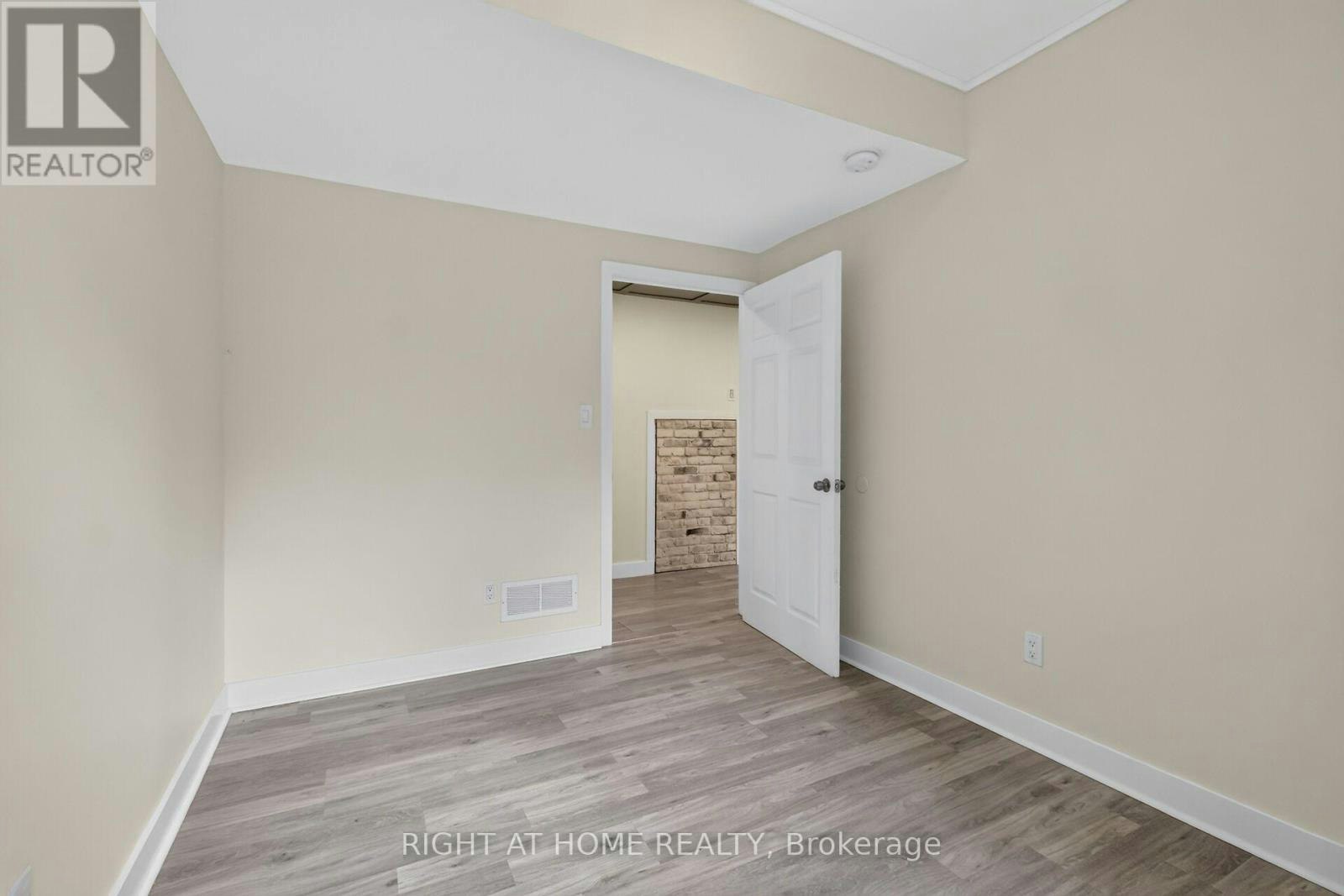 1478 Orchard Ave Orchard Avenue, Ottawa, ON, K1H 7C7 - 33