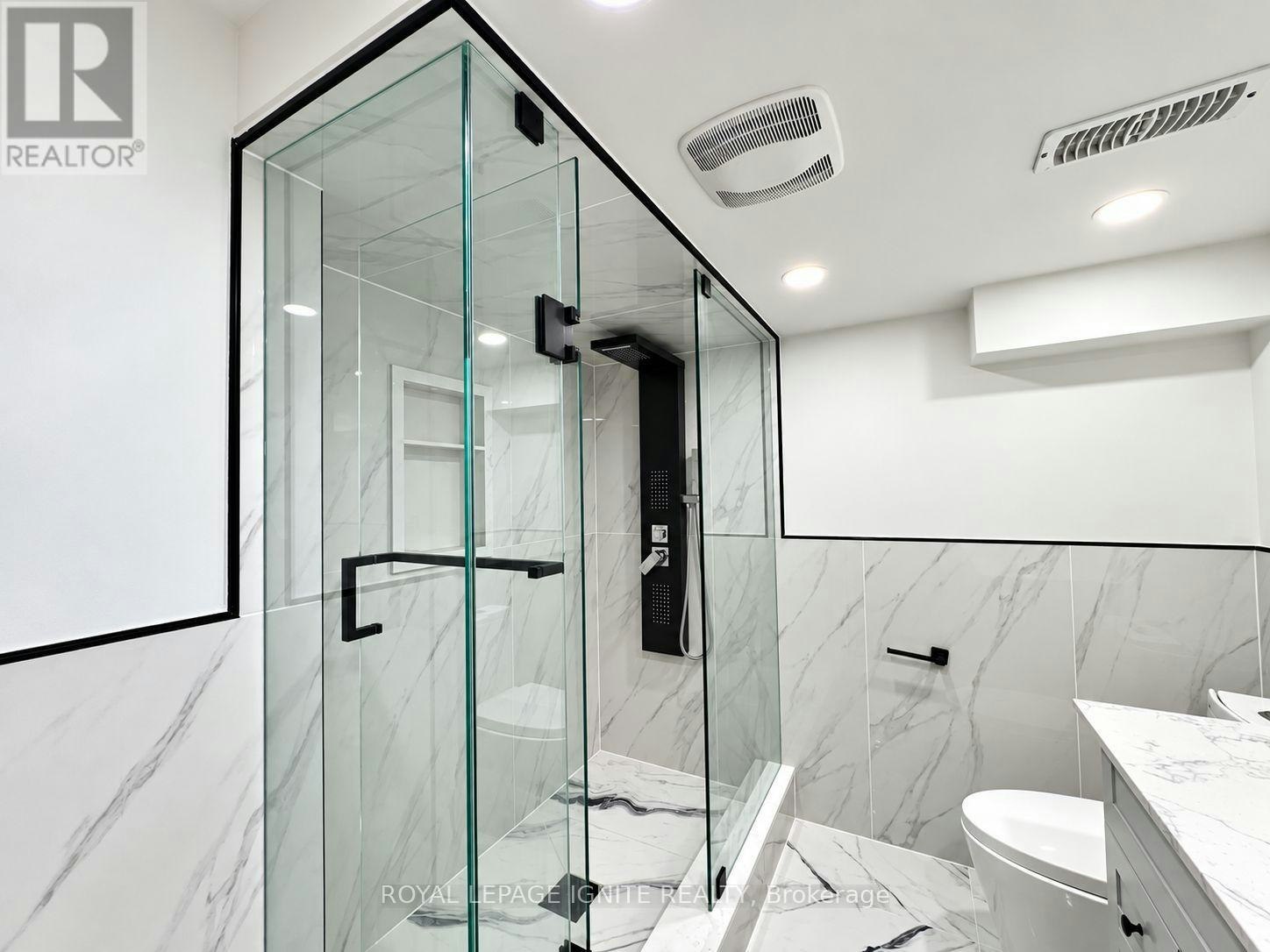7 Aquilina Court, Ajax, ON, L1Z 0E5 - 30